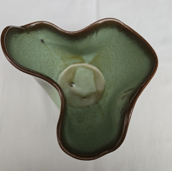 Vtg. Frankoma Pottery Free Form Drapery Planter/Bowl 'Praire Green' Glaze, 1940s - Picture 4 of 13
